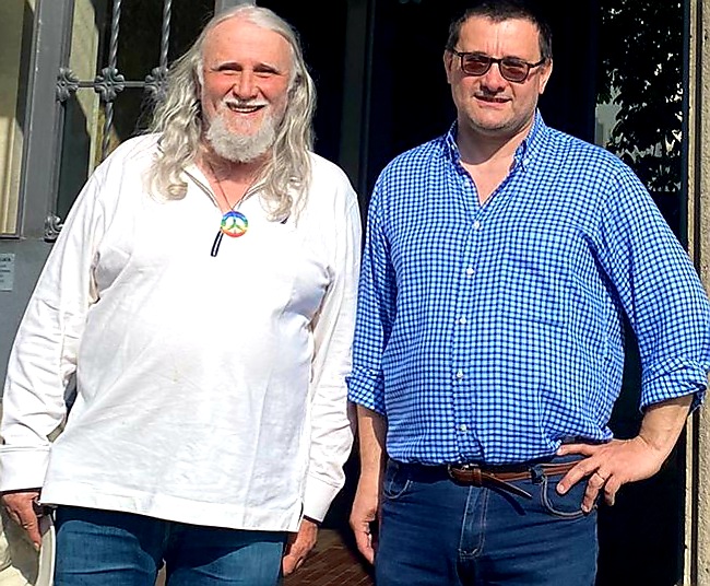 Jonghi Lavarini : riprendiamoci gli spazi occupati da politicanti a libro paga. SprayNews - Monica Macchioni