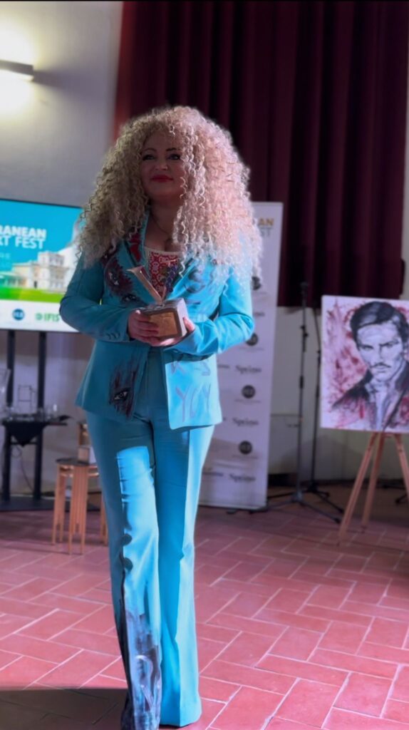 Arte , Natali Ferrary premiata - SprayNews - Monica Macchioni