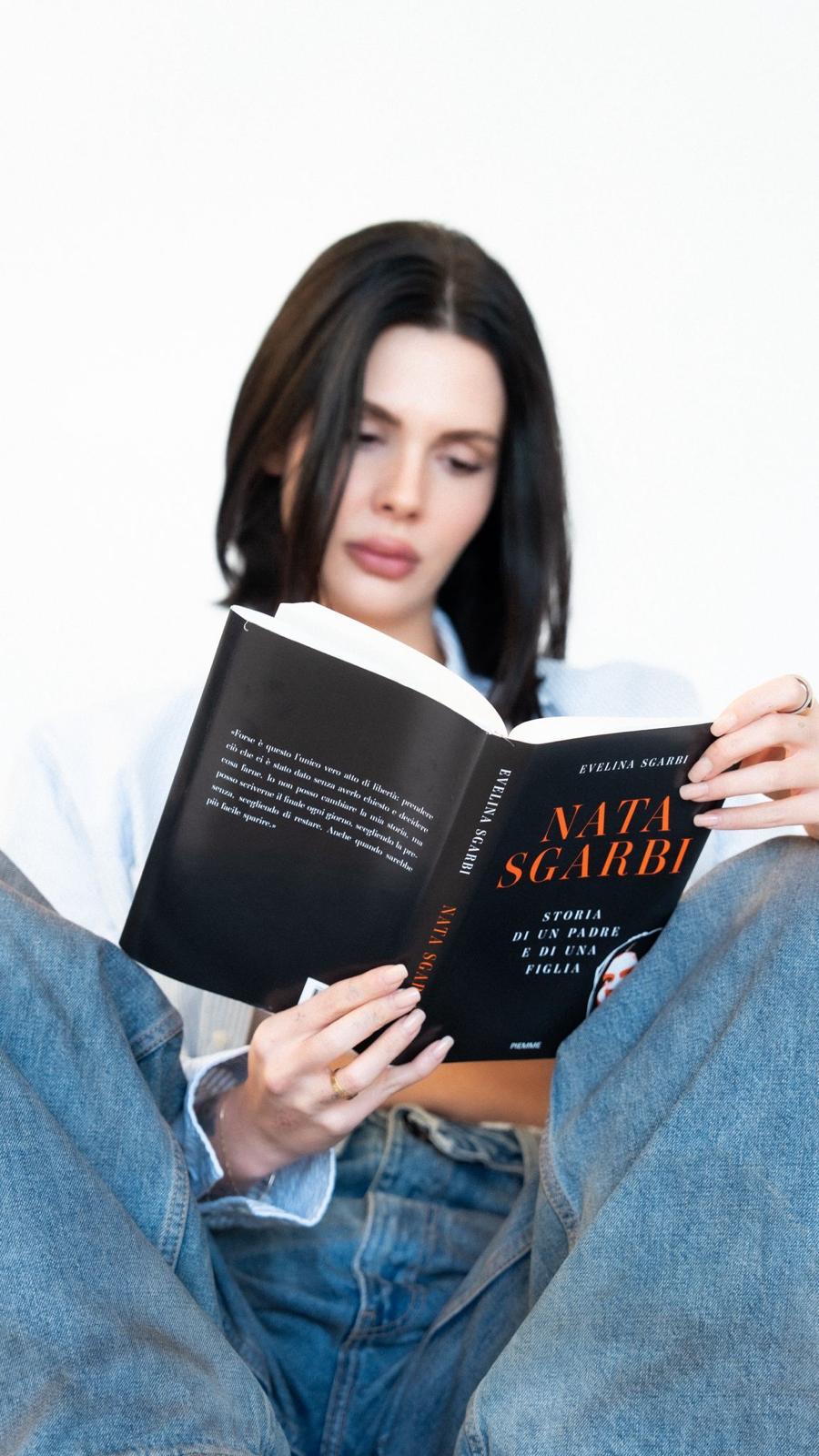 Nata Sgarbi -SprayNews - Monica Macchioni