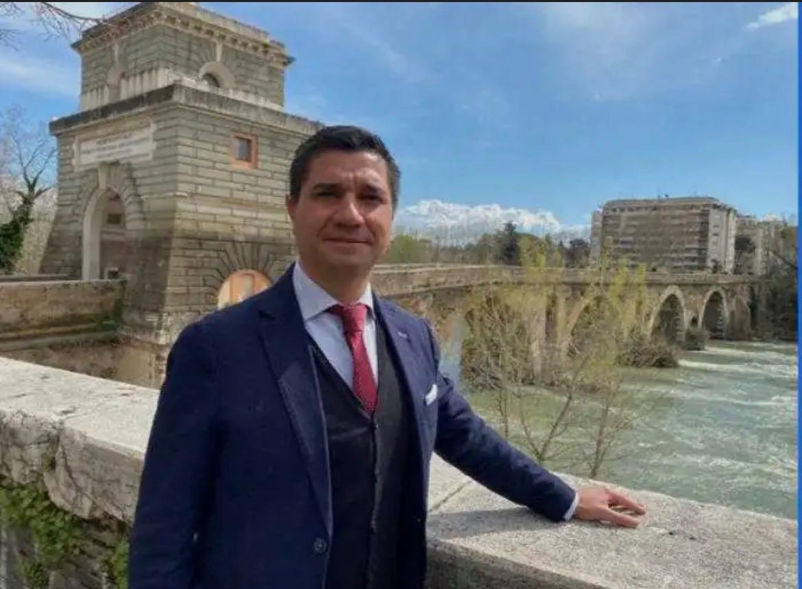 Mirko Benetti - SprayNews - Monica Macchioni