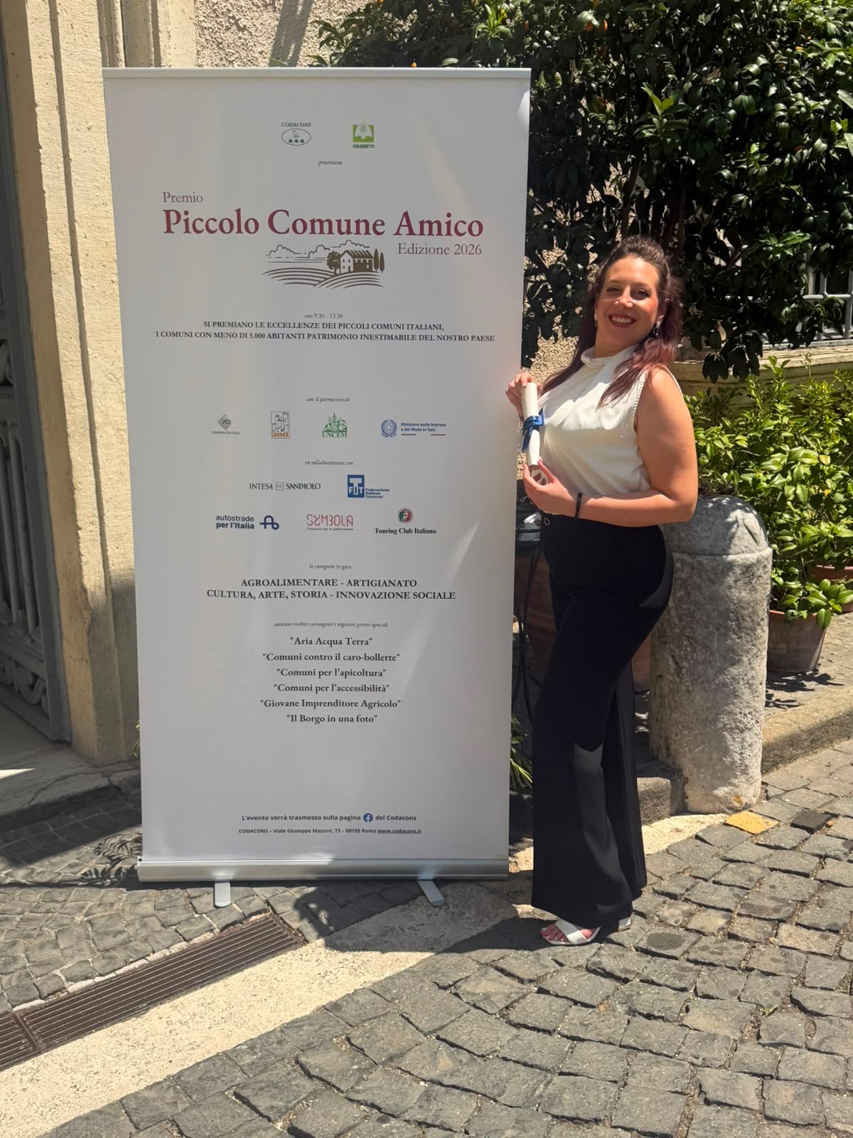 Piccolo Comune Amico - SprayNews - Monica Macchioni Piccolo Comune Amico - SprayNews - Monica Macchioni